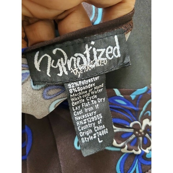 Hypnotized Floral Long Sleeve V-Neck Dress - Picture 9 of 10